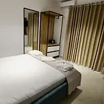 Naco 公寓 *