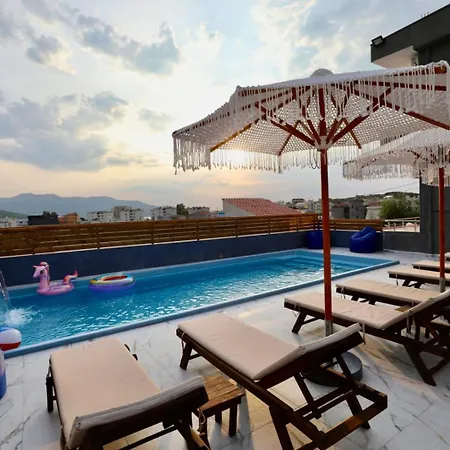 Apartment Naco *